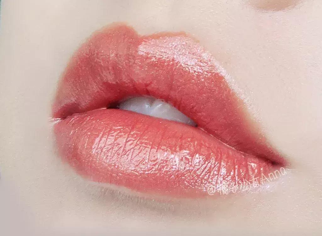 换一种口红就有不同的时尚风格，这元宵节给女神的礼物！