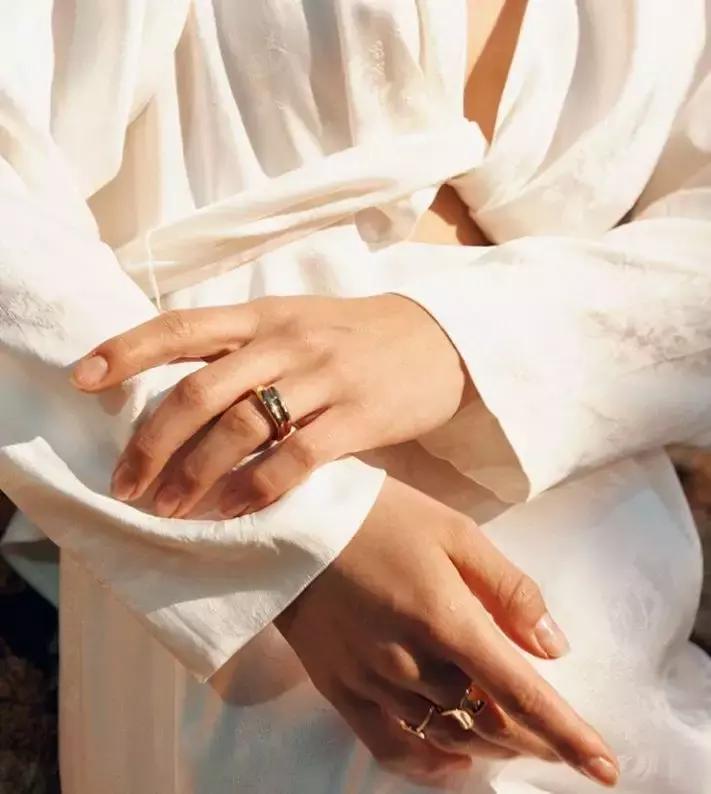 hm高端品牌,hm旗下高端品牌