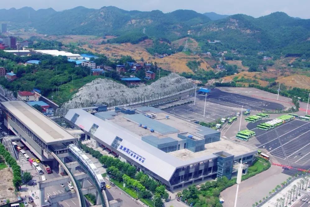 那些嫌弃巴南区“偏远”的人，最后都把房买在了巴南......