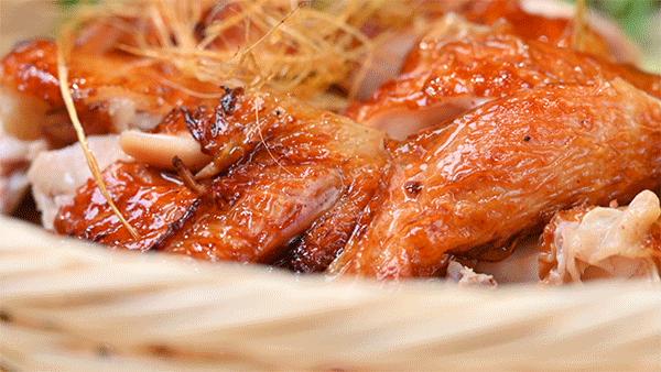 花城汇椰子鸡煲,花城汇美食椰子鸡