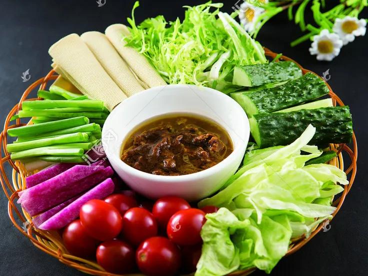 白山10月旅游攻略自助游线路,五一白山周边2-3天短途旅游