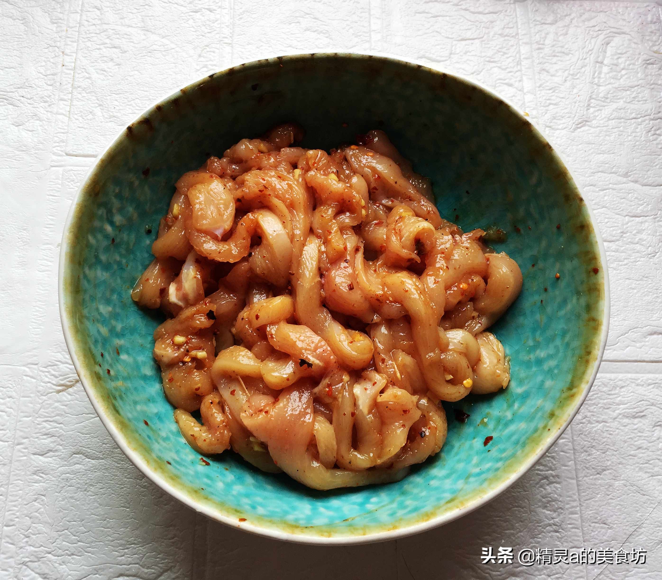 教你自制风靡街头的人气小吃：香炸鸡柳，简单3步，好吃到咬舌头