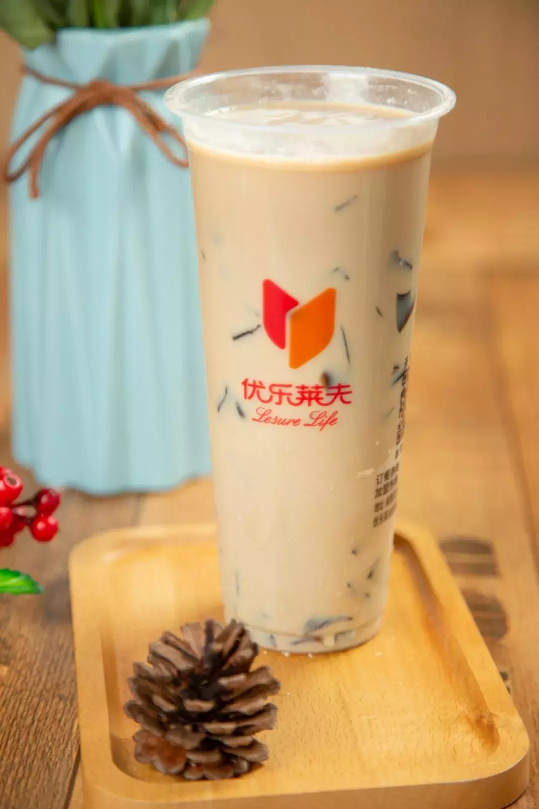 人气产品买一送一！披萨半价！现在来还能吃4顿霸王餐！