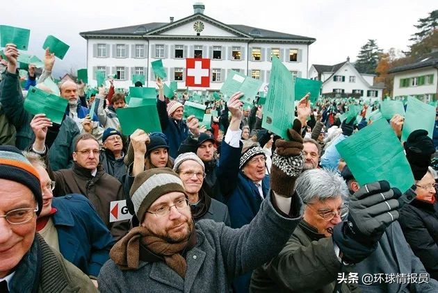 瑞士国土为什么那么小,瑞士领土历史