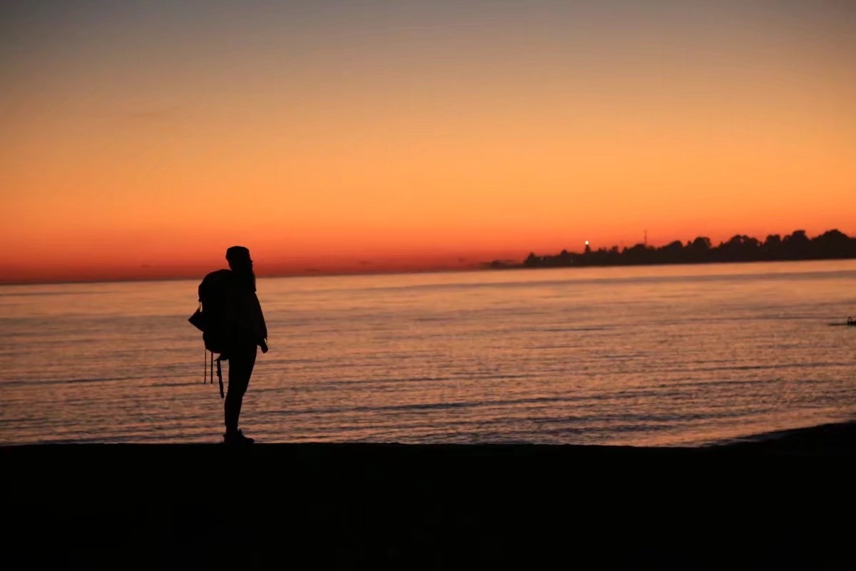 中国年轻一代对世界还好奇吗?