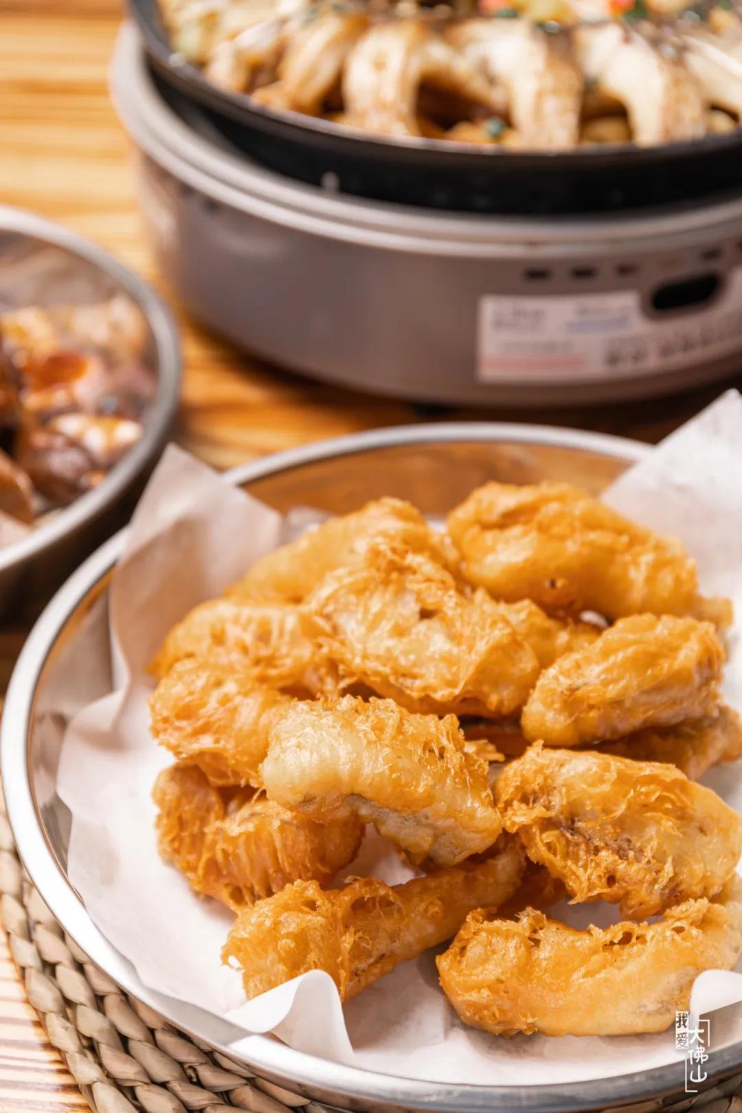 爆汁生炸乳鸽团购,月售肉鸽近7000只