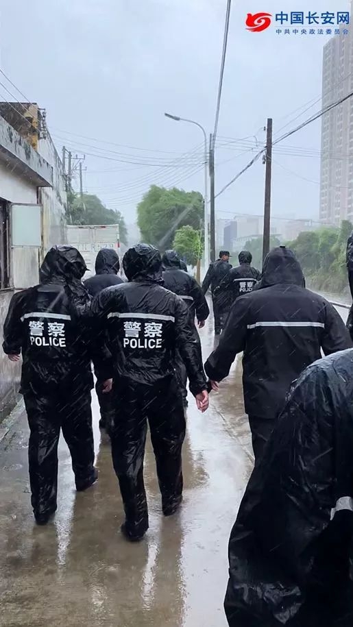 收到再审决定书,收到高院再审决定书