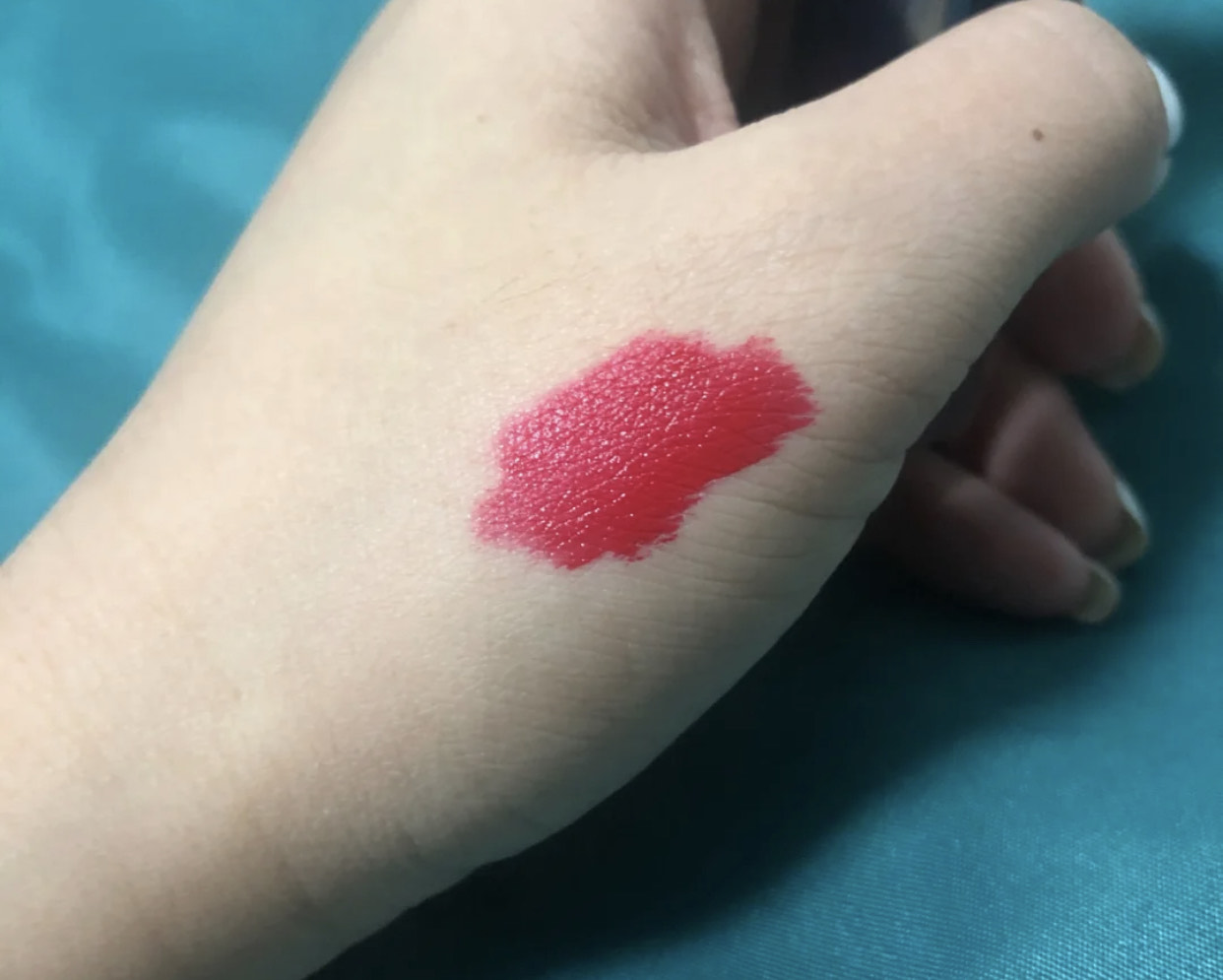 cpb鎏金口红103和19,cpb口红107口红试色