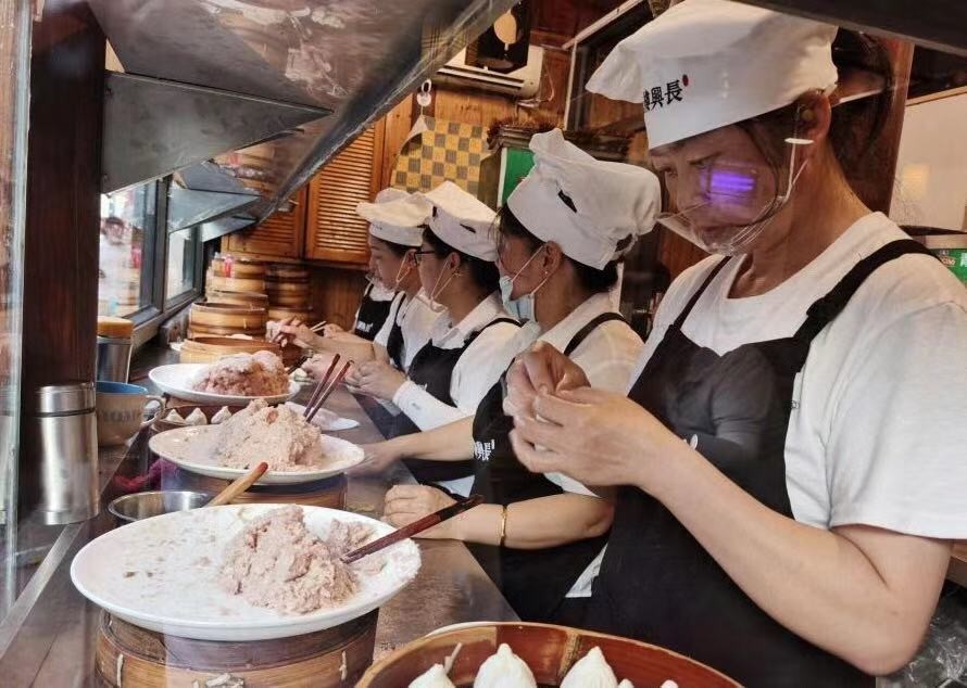 上海正宗南翔小笼是哪一间店,上海南翔小笼哪家最正宗