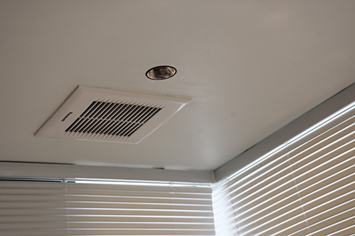 装修房子浴霸是在什么时候安,装修房子浴霸线路