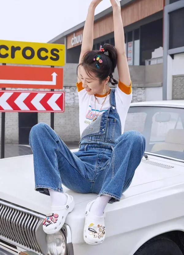 圆头鞋怎么搭配衣服好看,圆头鞋的教程