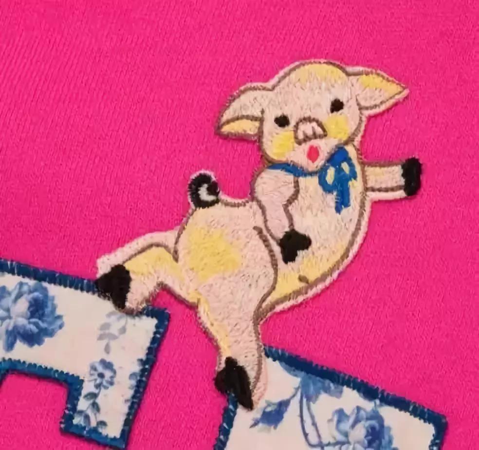 穿搭｜猪年限定款火热上线，可以名正言顺做精致的猪猪女孩啦~