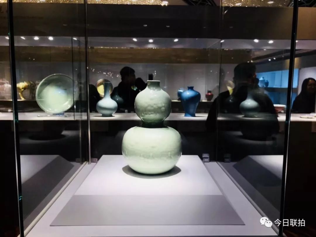 宋代关公铜像价格,关公陶瓷佛像19寸