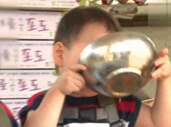 退圈读书、捞快钱、疑似“秃顶”，“表情包”萌娃现状大不同