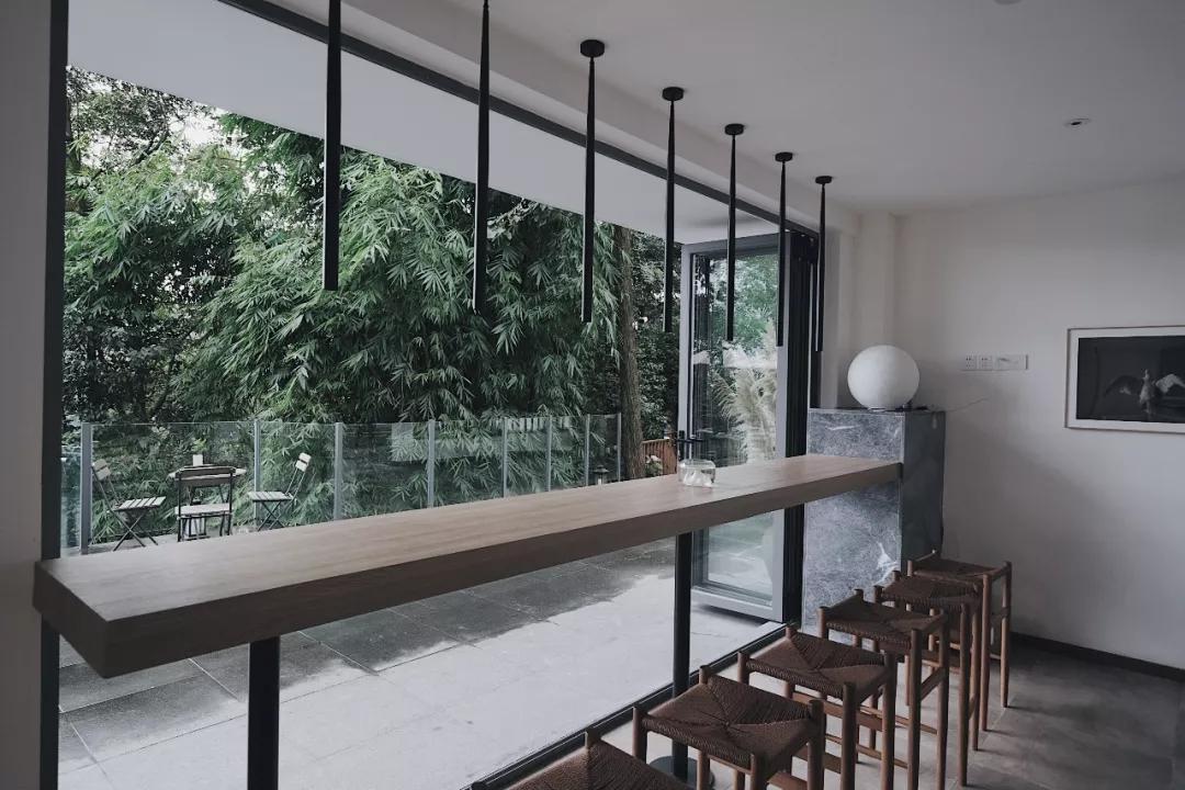 青城山别有洞天山居民宿,青城山肆禧山外民宿海拔