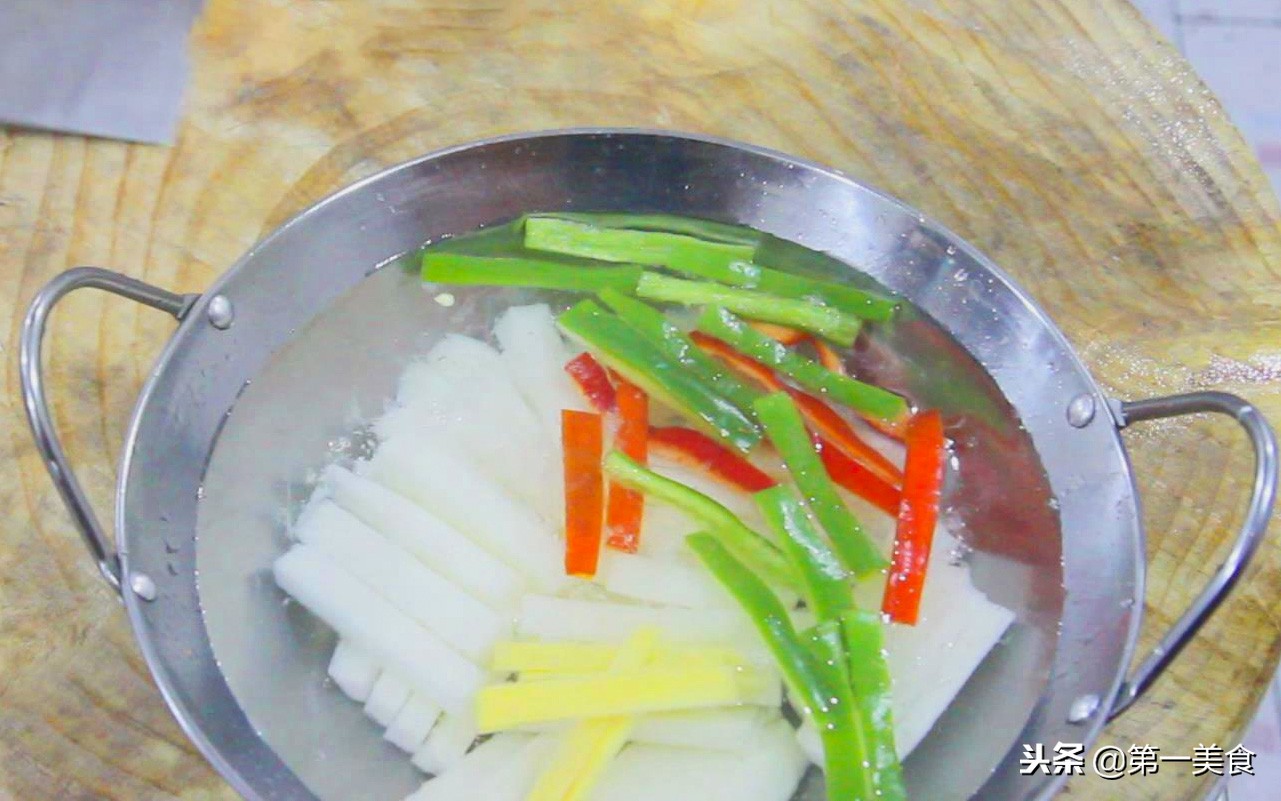 清炒山药怎么让山药不发黑,怎样清炒山药既白又清脆