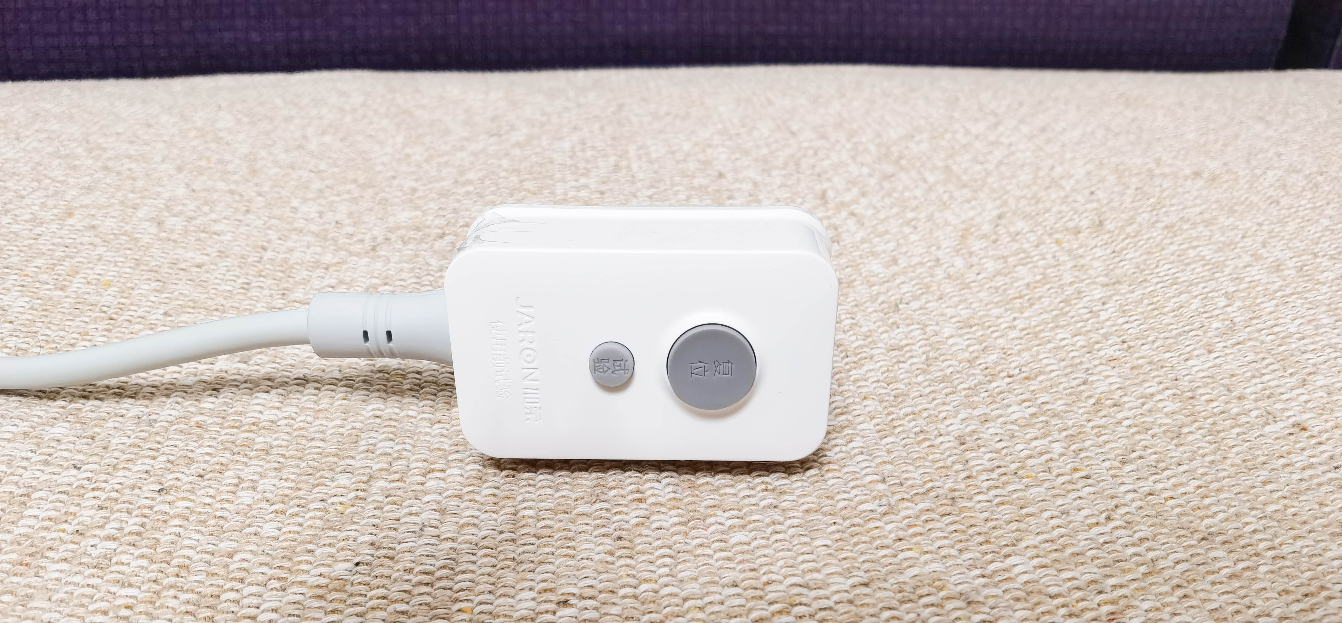 海尔智能马桶盖x3和v6哪个好,海尔智能马桶盖v117和v3对比