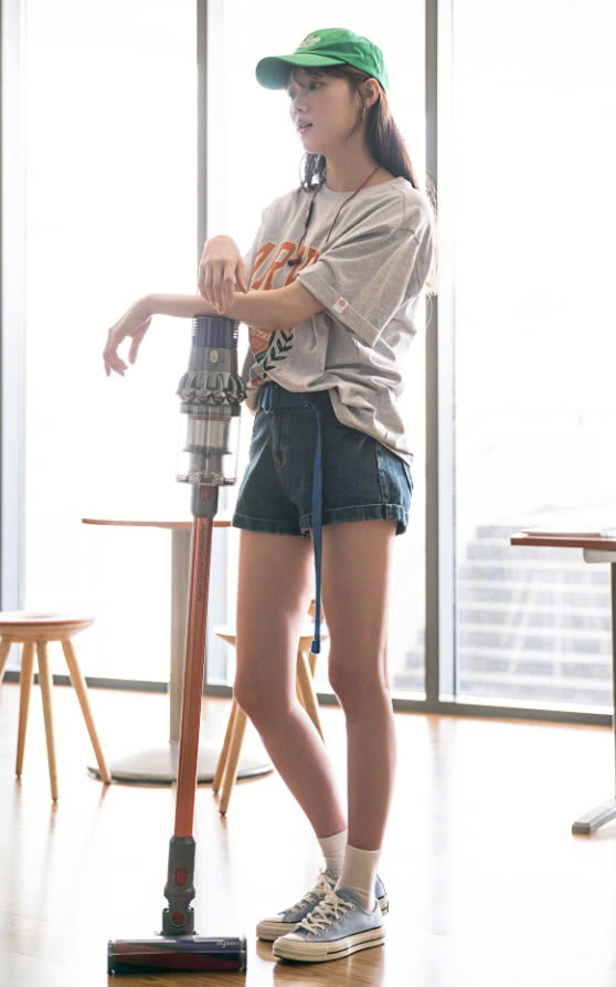 李圣经同款高帮袜,杨超越的中筒袜