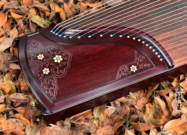 古筝面板该怎么保养,古筝琴弦怎么保养