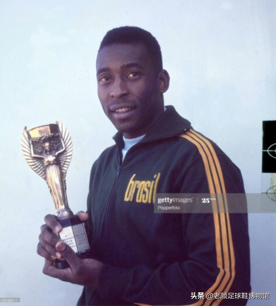 日本人从巴西挖来过气品牌,包装成时尚足球潮牌成功杀入中国市场