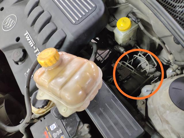 别克凯越abs泵坏了有什么后果,15款凯越abs故障灯亮了怎么解决