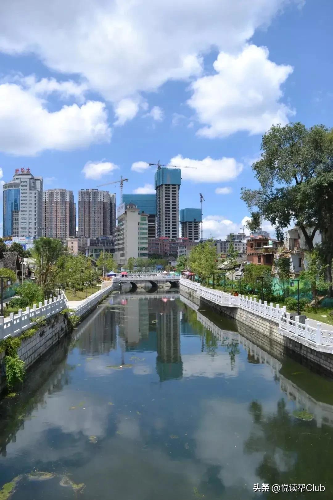 “贵州桥”被华春莹点赞后，安顺的这些桥纷纷“亮相”