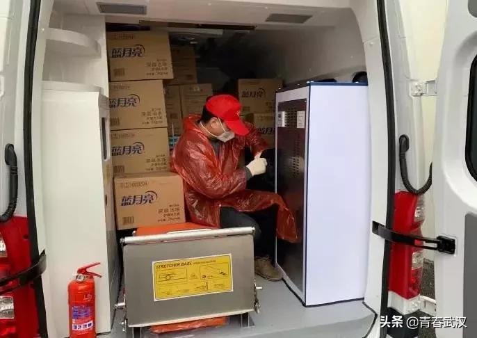 疫不容辞春暖花开,疫不容辞舍家逆行