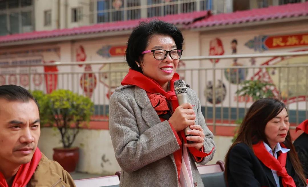 崇和育美,爱满康定|康定市巨海赖俊臻希望小学成功剪彩