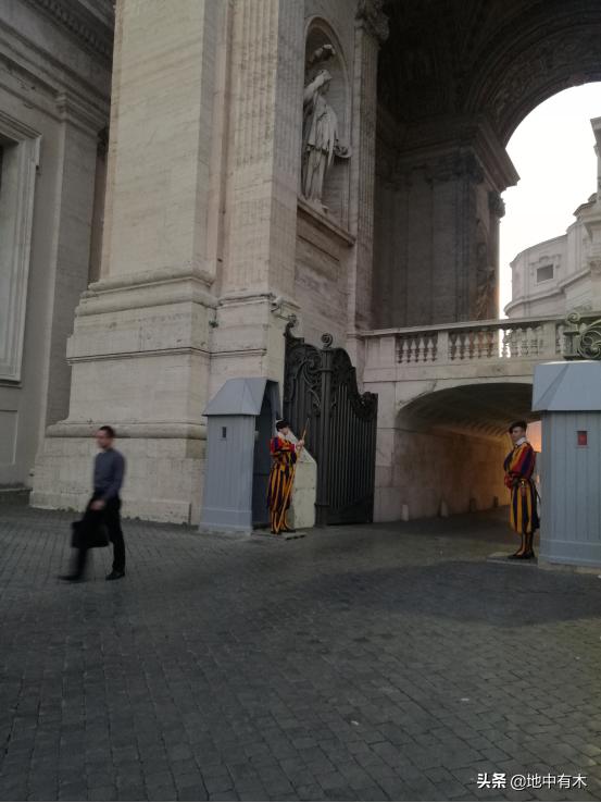 法国意大利瑞士15天12晚跟团游,法国瑞士意大利旅游15天