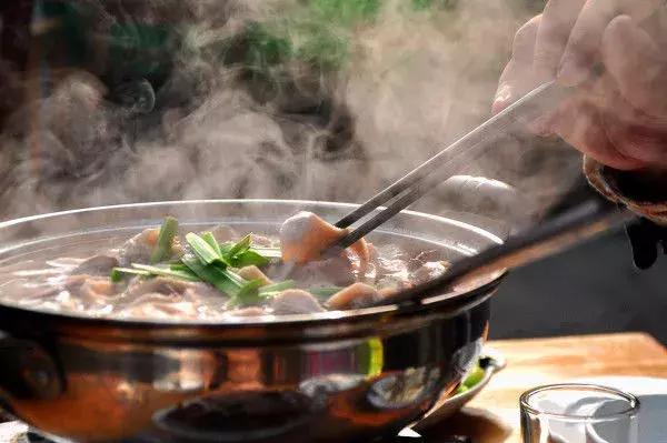 7个值得你驱车前往的吃羊肉地,这一口还魂的羊肉,吃了会上瘾!