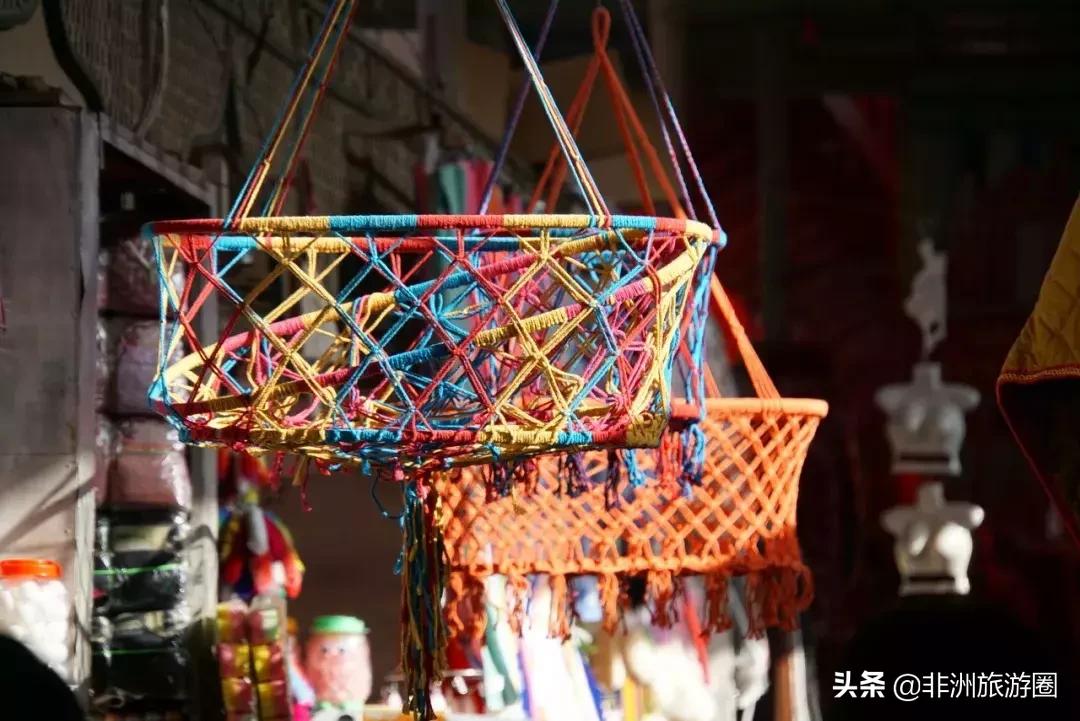 深入了解一座城市的方法，LP又帮你找到了一个