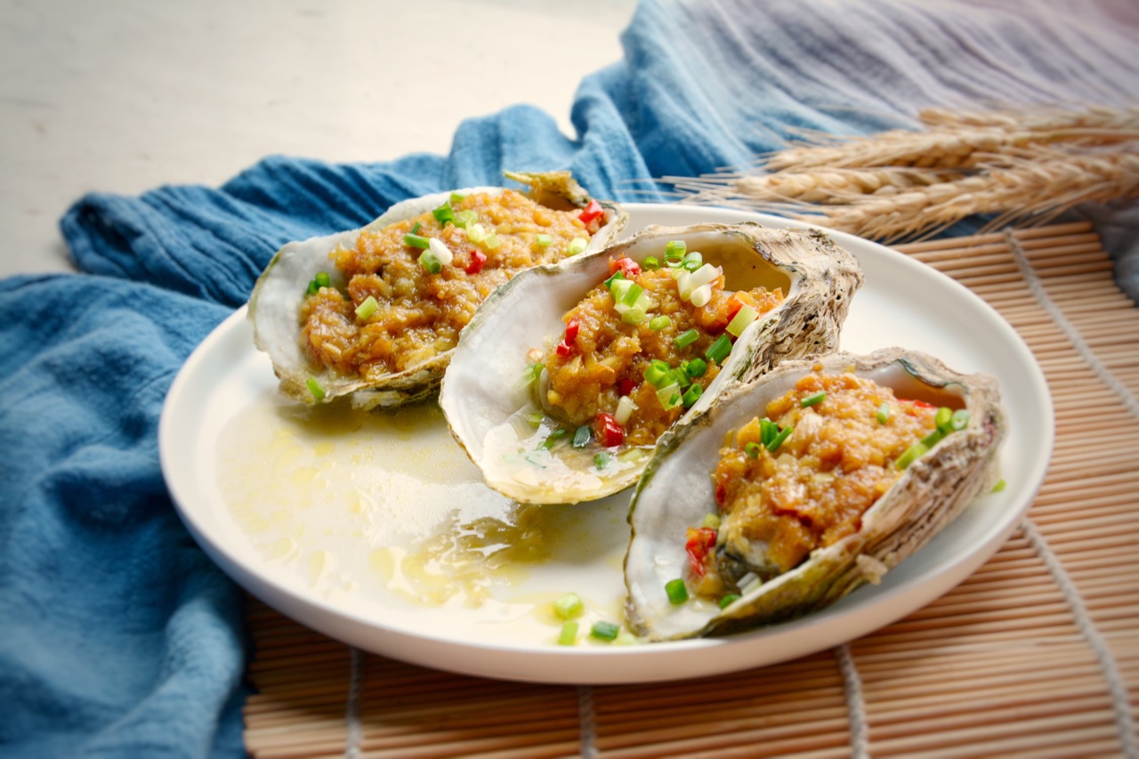 宵夜蒜蓉烤生蚝,夜宵加油站