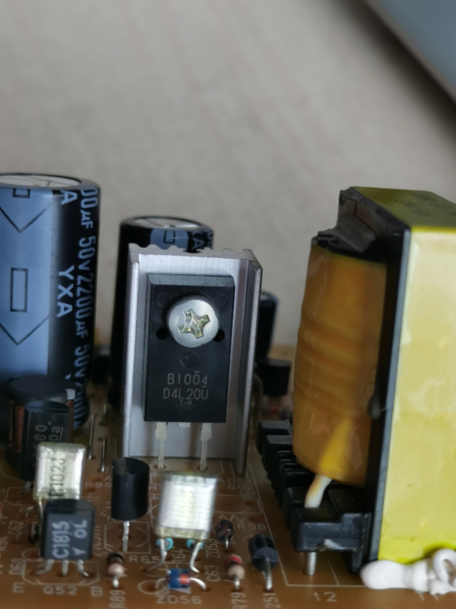 epson打印机电源开关在哪里,epson打印机电源键一直闪烁