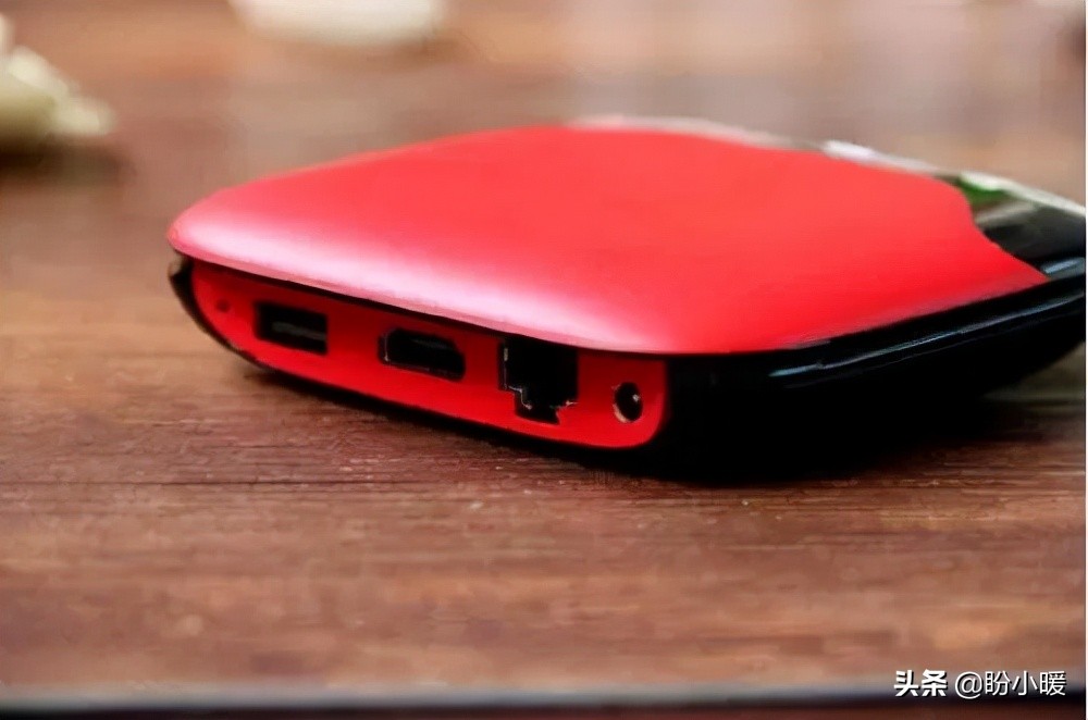 家里有智能电视还用网络机顶盒吗,用宽带看电视有必要再装机顶盒吗