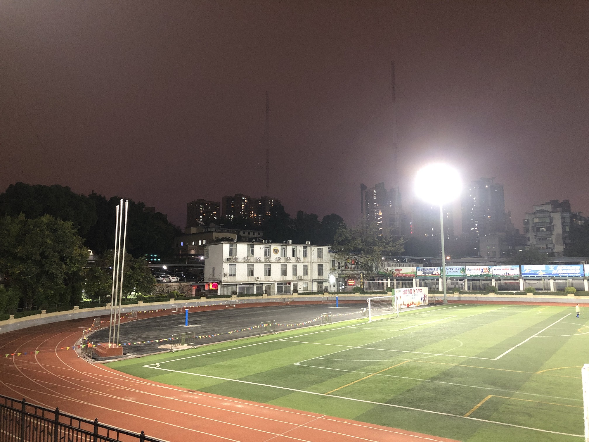 格列兹曼法国队首秀,格列兹曼实力如何