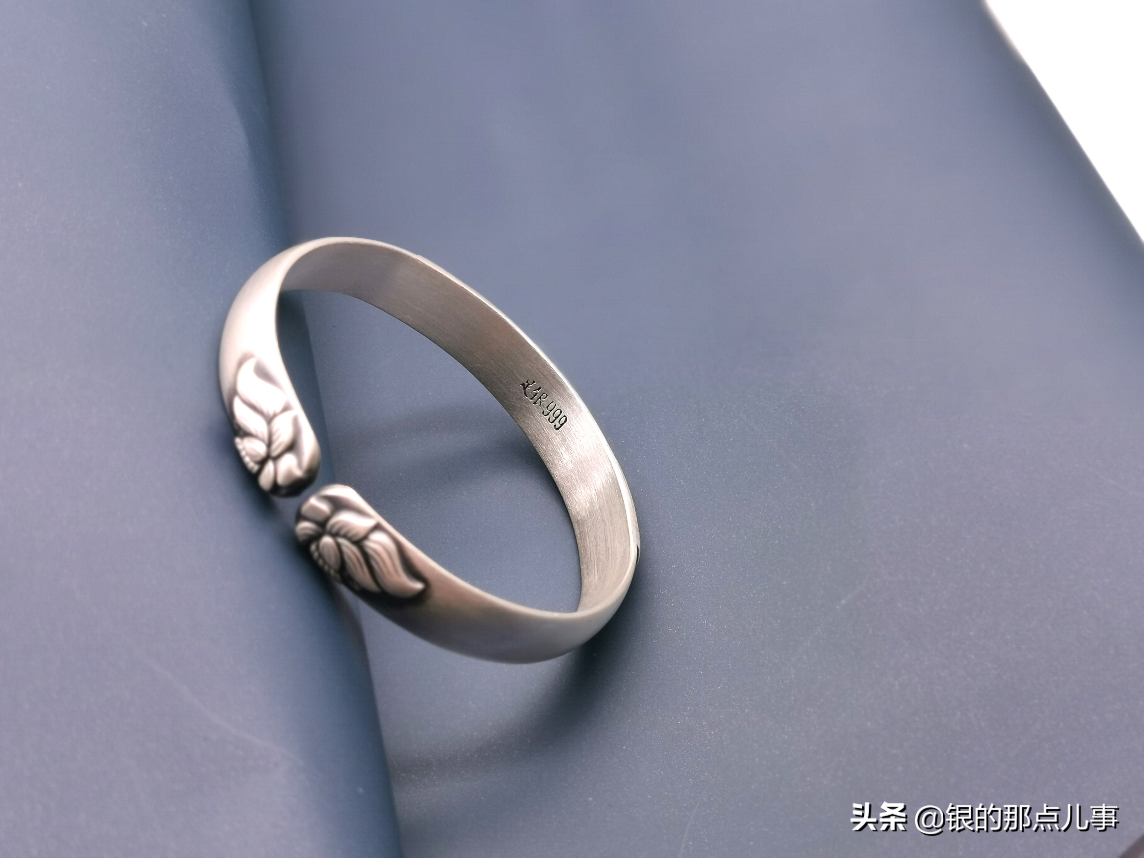 怎么挑选正宗的银手镯,银手镯如何挑选