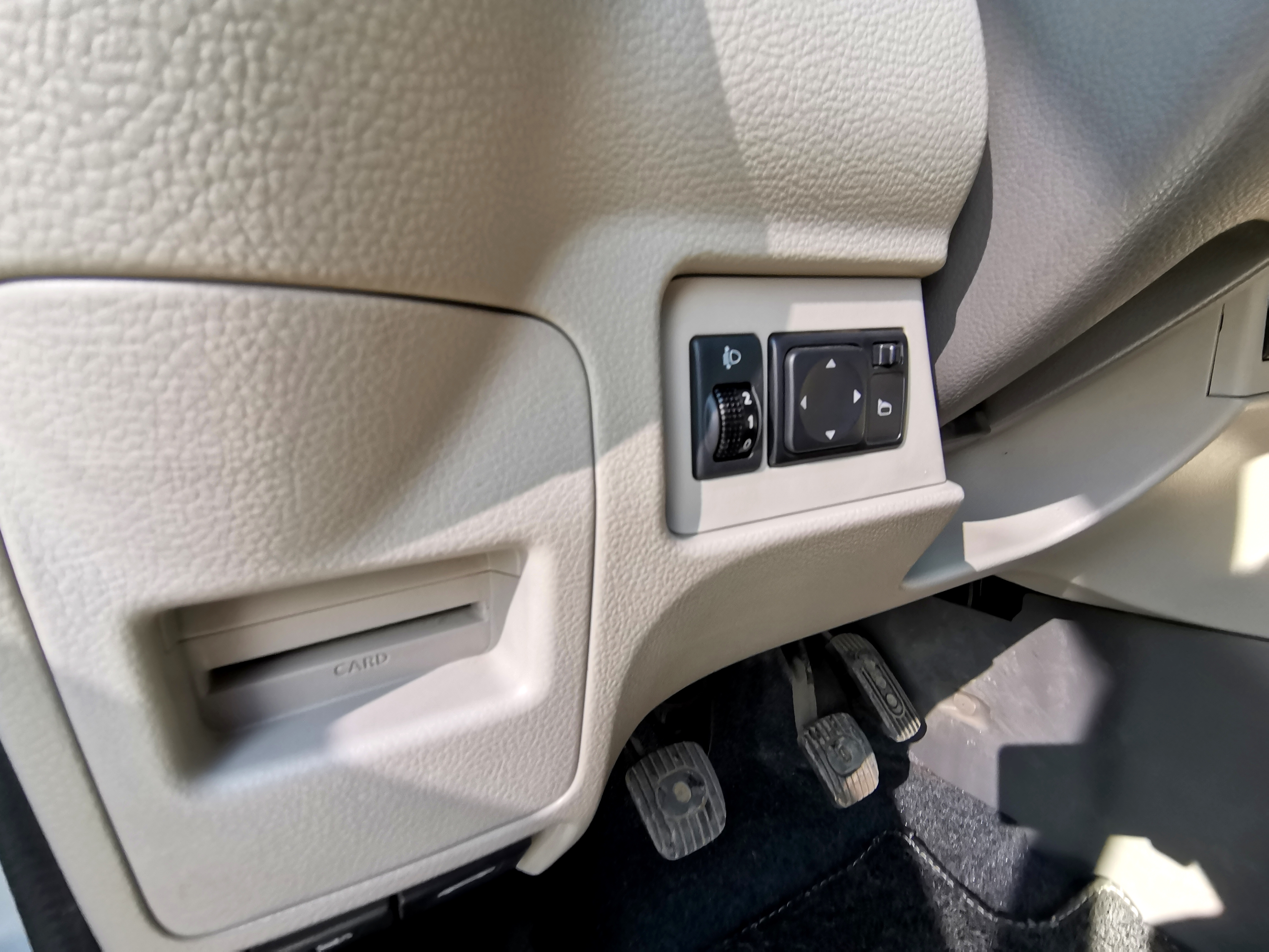 2017郑州日产nv200多少钱手动,深圳郑州日产nv200最新款