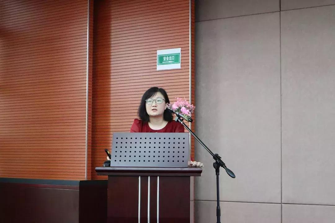 国内外奶瓶奶嘴大比对:宝宝好才是真的好!