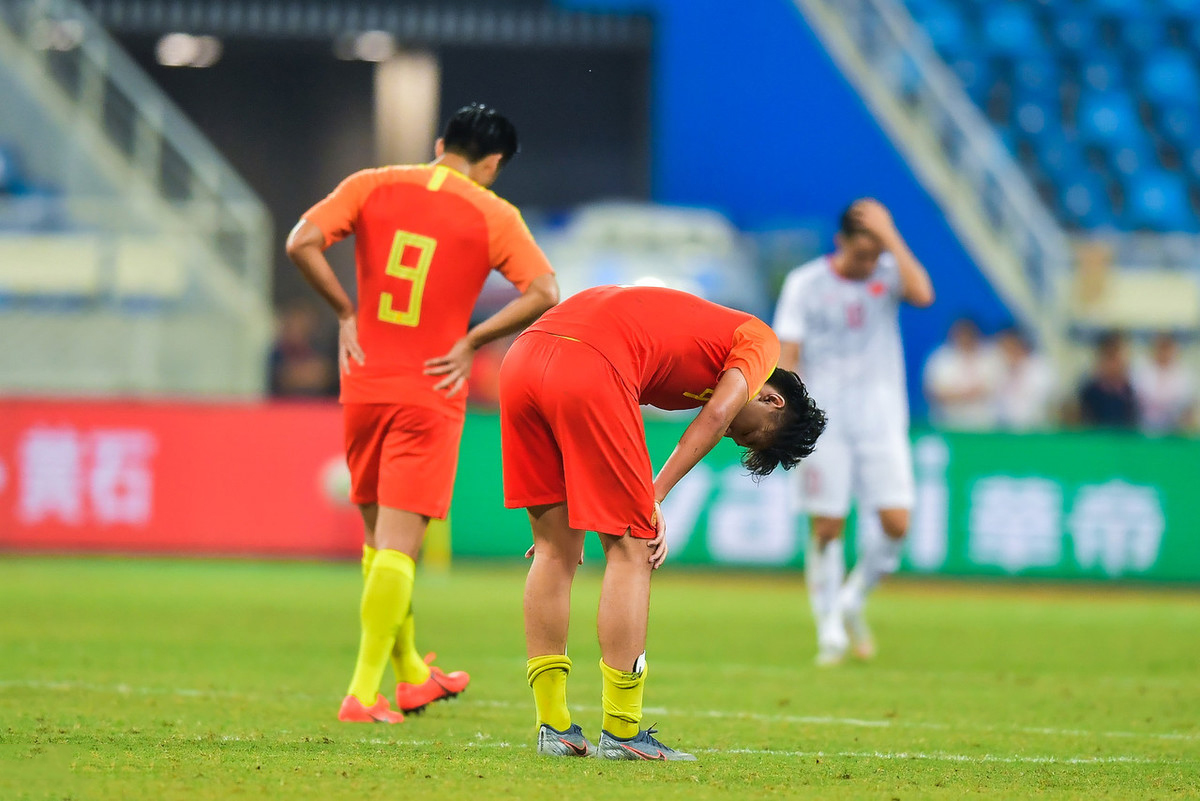 韩国足球青训和中国足球青训对比,韩国足球青训教程视频