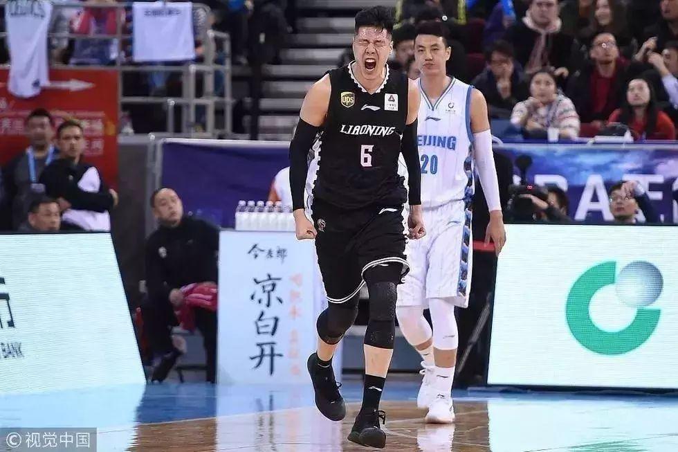 艾伦哈德森连续得分辽宁男篮,郭艾伦赵继伟现身辽宁男篮