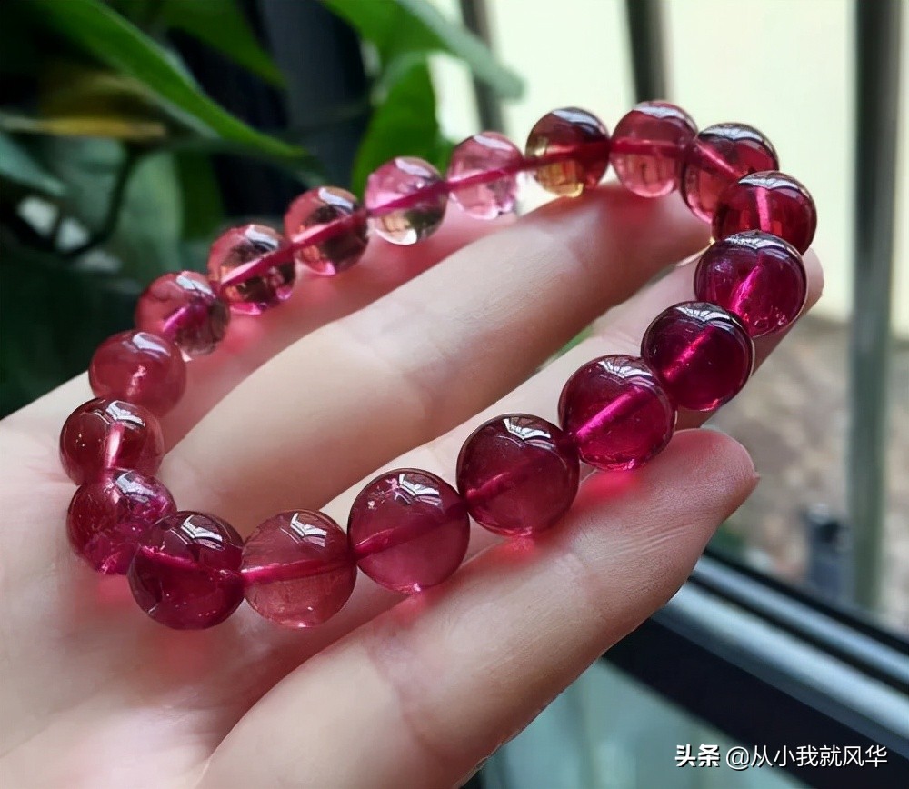 色彩丰富的碧玺都有哪些种类,碧玺色标有哪些颜色