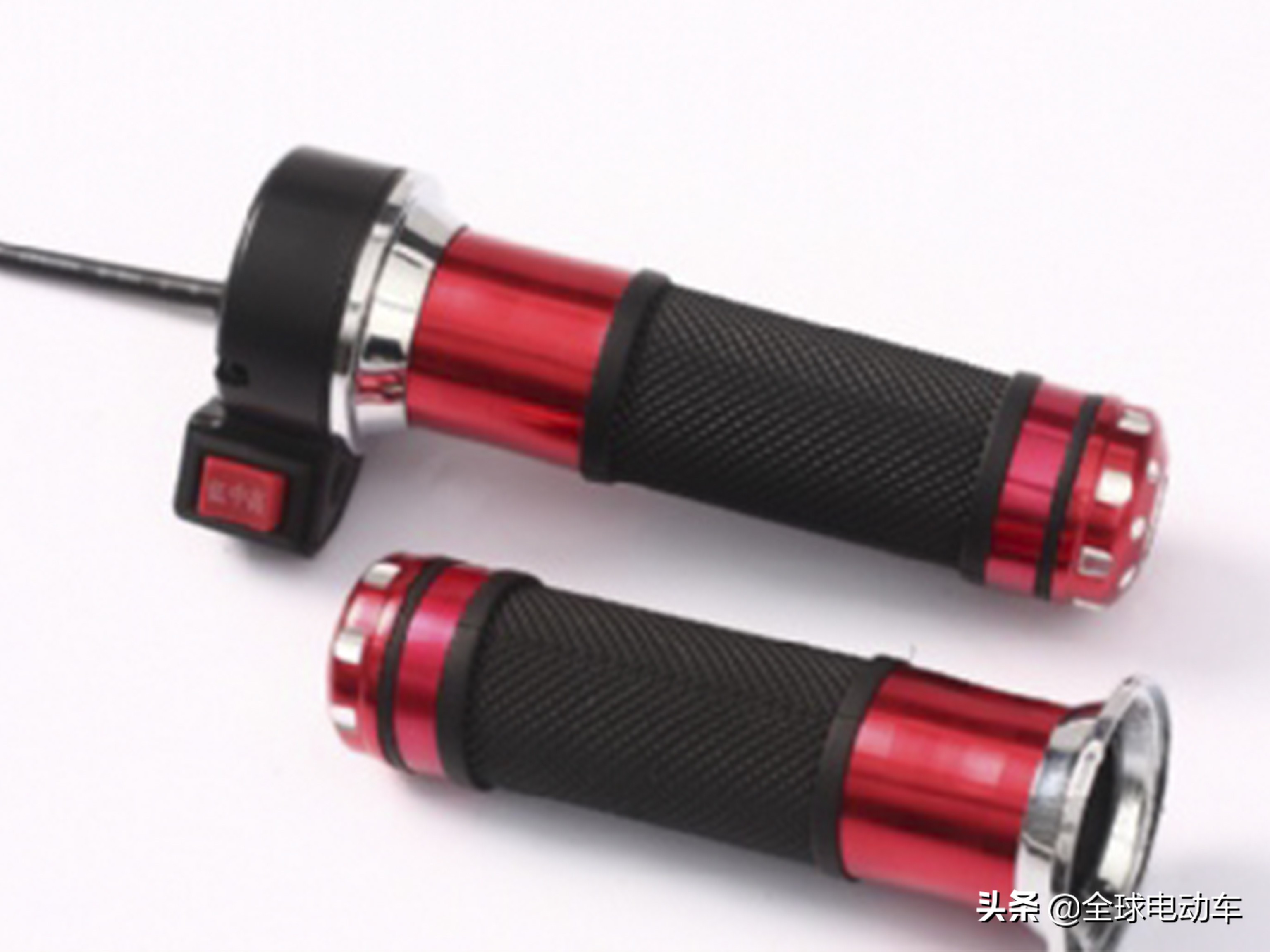 电动车电机空转可以落地不转原因,电动车接上灯电机就转是什么原因