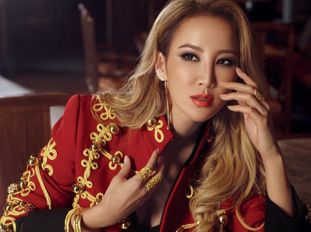 李玟谈自己怀孕,曝李玟做人工受孕