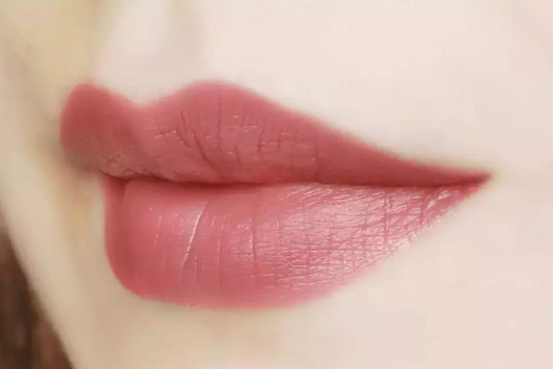 换一种口红就有不同的时尚风格，这元宵节给女神的礼物！