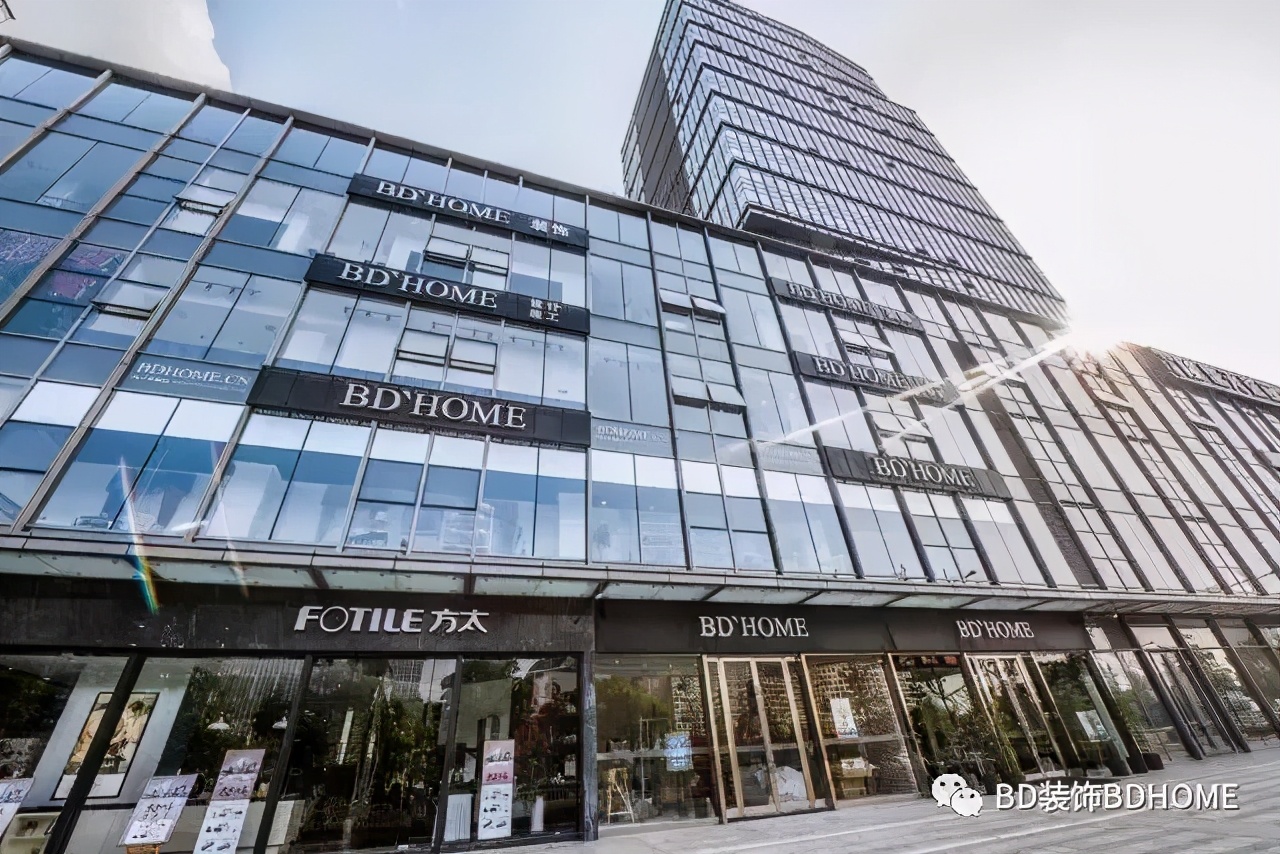 城市客厅财神布置图,客厅财神摆放柜子设计