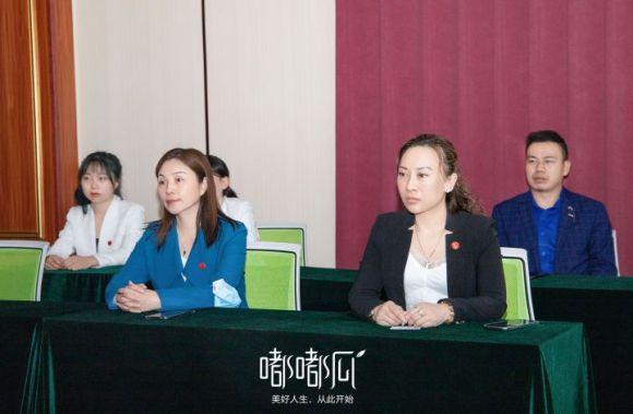 嘟嘟瓜美业集团怎么样,嘟嘟瓜美容彩妆培训学校乌鲁木齐