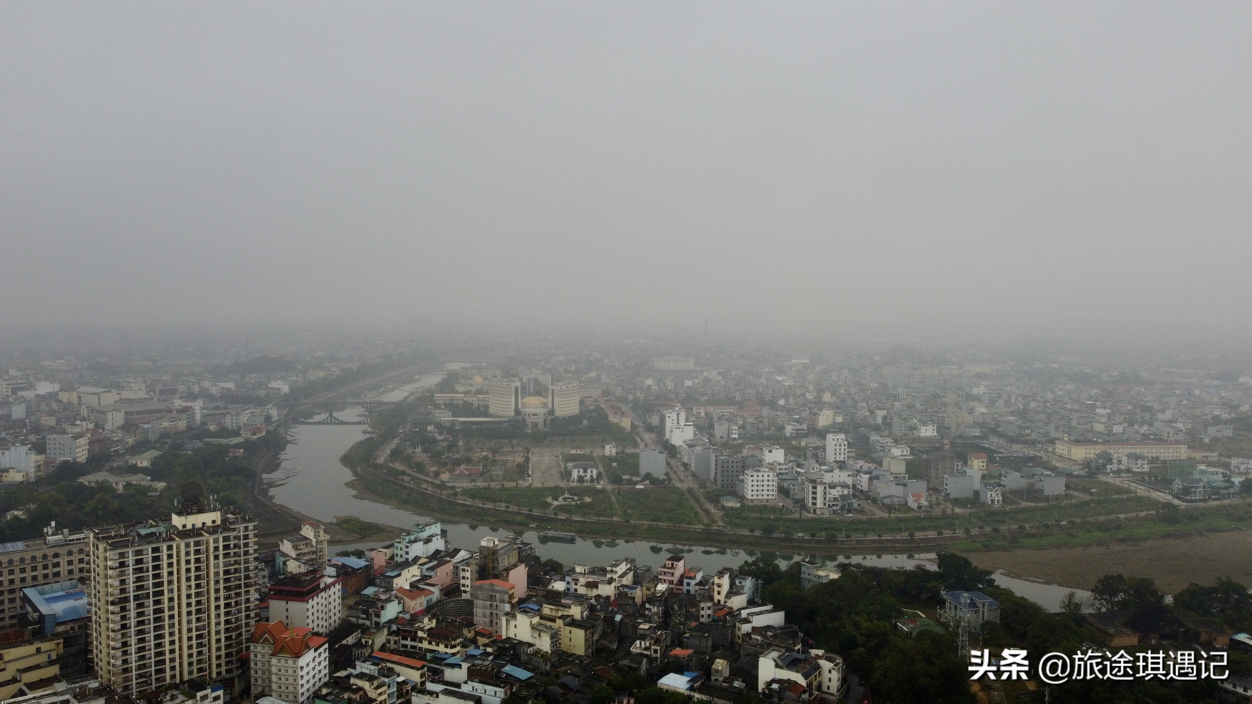 在东兴哪里可以换越南特产 (东兴口岸买什么越南特产比较便宜)