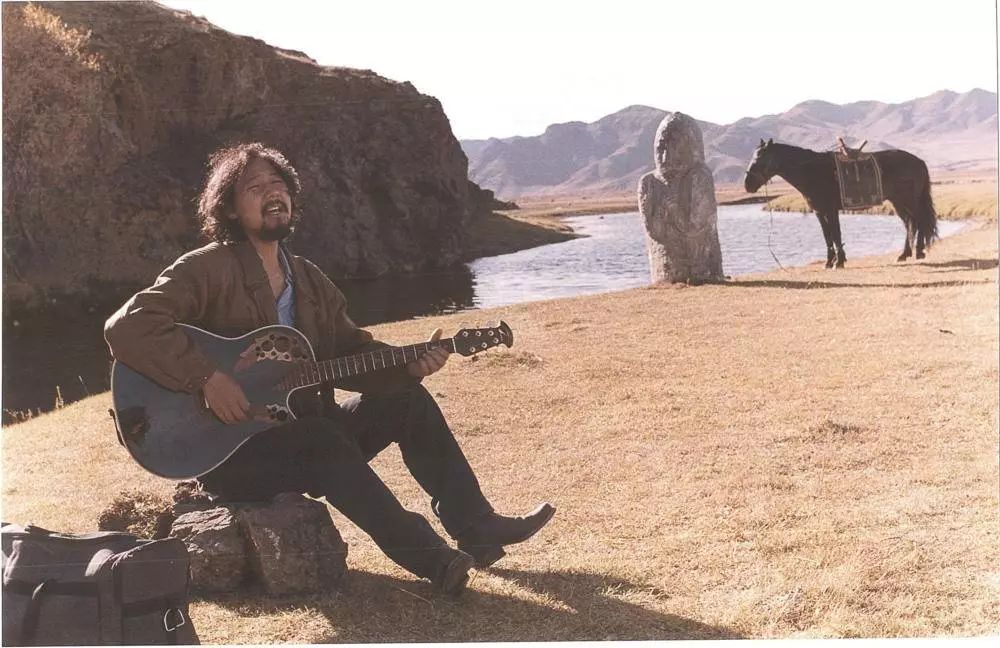 草原歌者腾格尔,腾格尔最开始是哪首歌火的