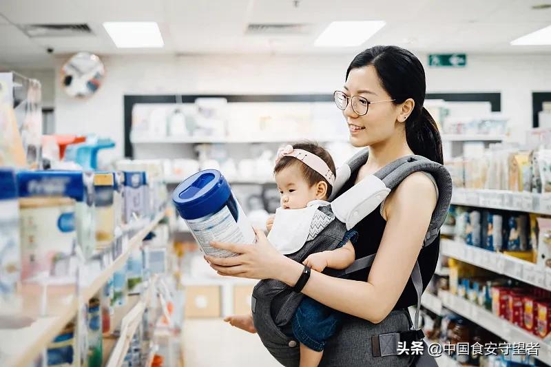 奶粉里面有虫子是怎么回事,未开封的奶粉里面虫子能存活吗