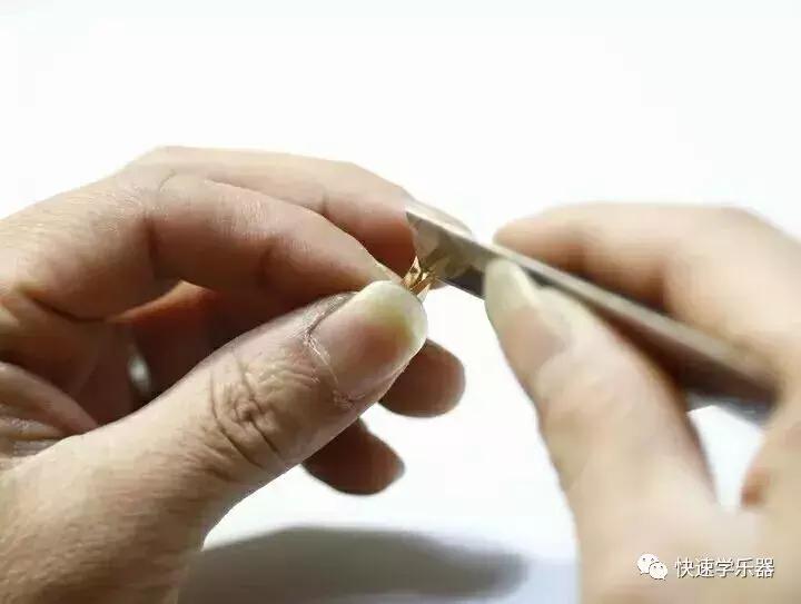 葫芦丝葫芦坏了怎么修,葫芦丝葫芦口裂缝修补方法